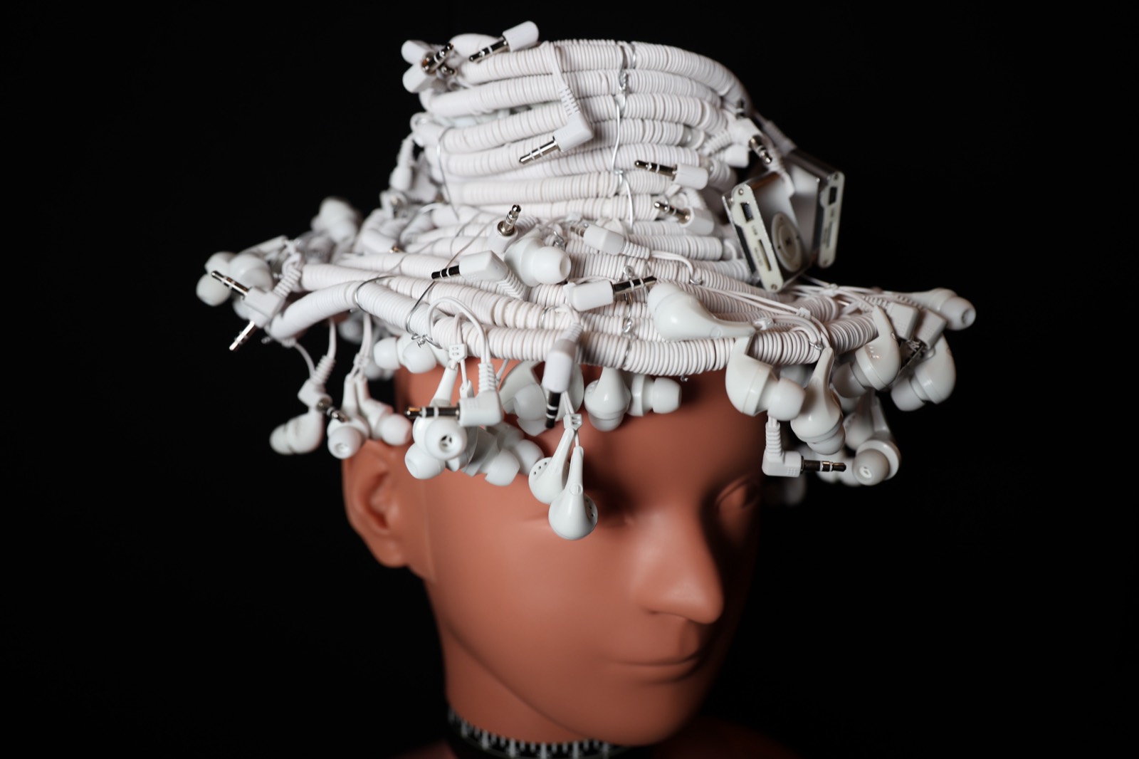 Knot-hat (2026, in progress)